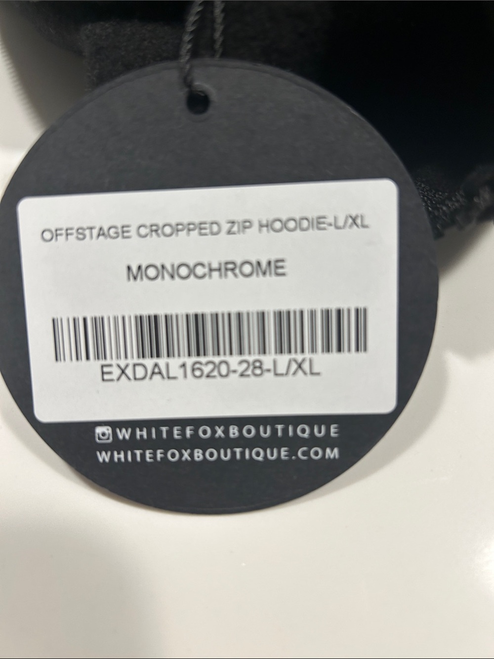 White Fox Cropped Hoodie - NWT (short) L/XL - Picture 6 of 6